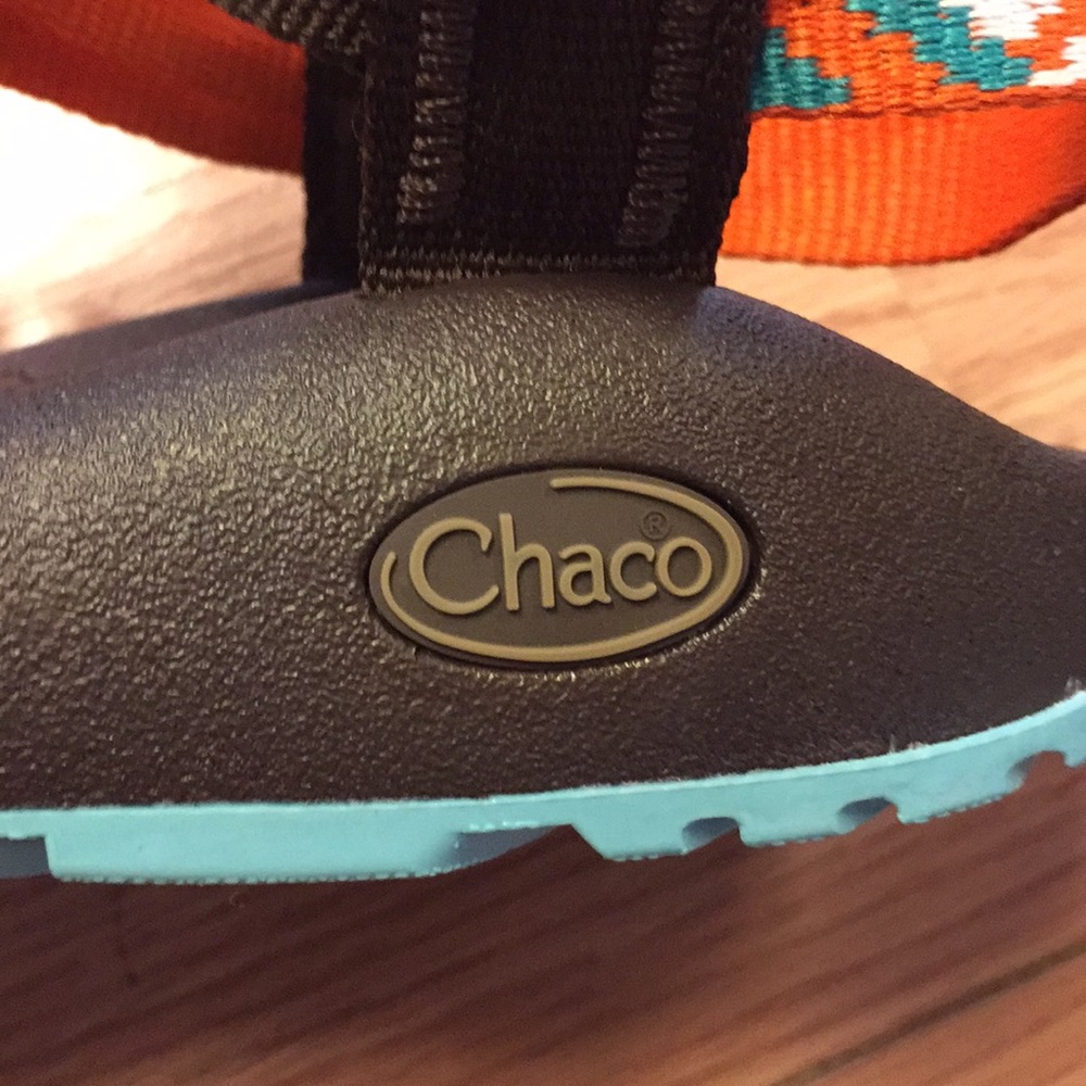 Chacos - Picture 3 of 3